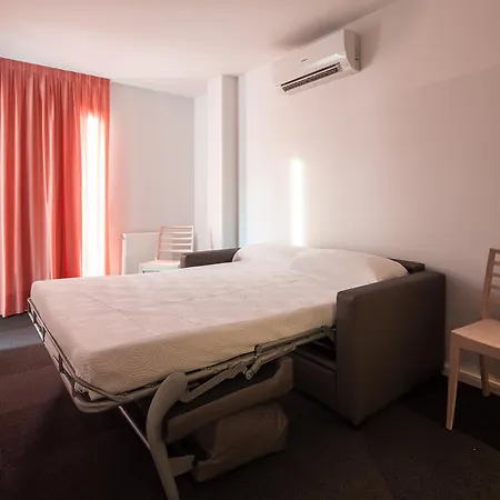Aparthotel I Habitacions Morera Olot