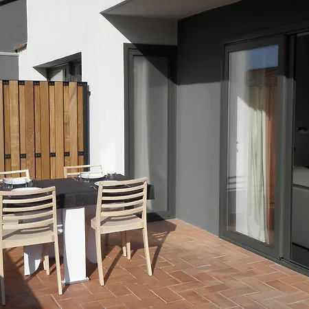 Hotel apartamentowy I Habitacions Morera 3*